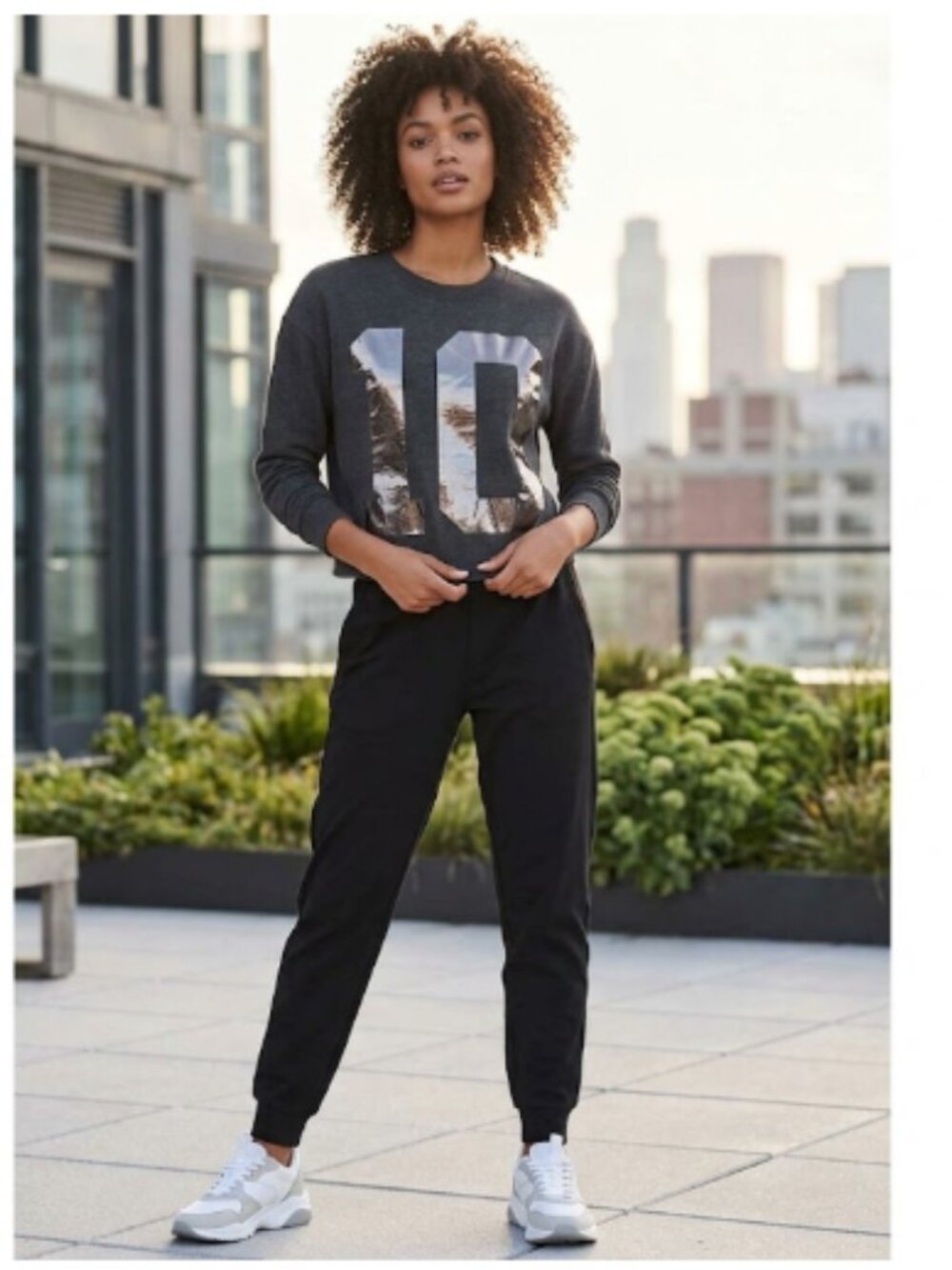 Victoria Sport Dark Grey Pullover Soft Sweater Sweatshirt Crew Neck Large
